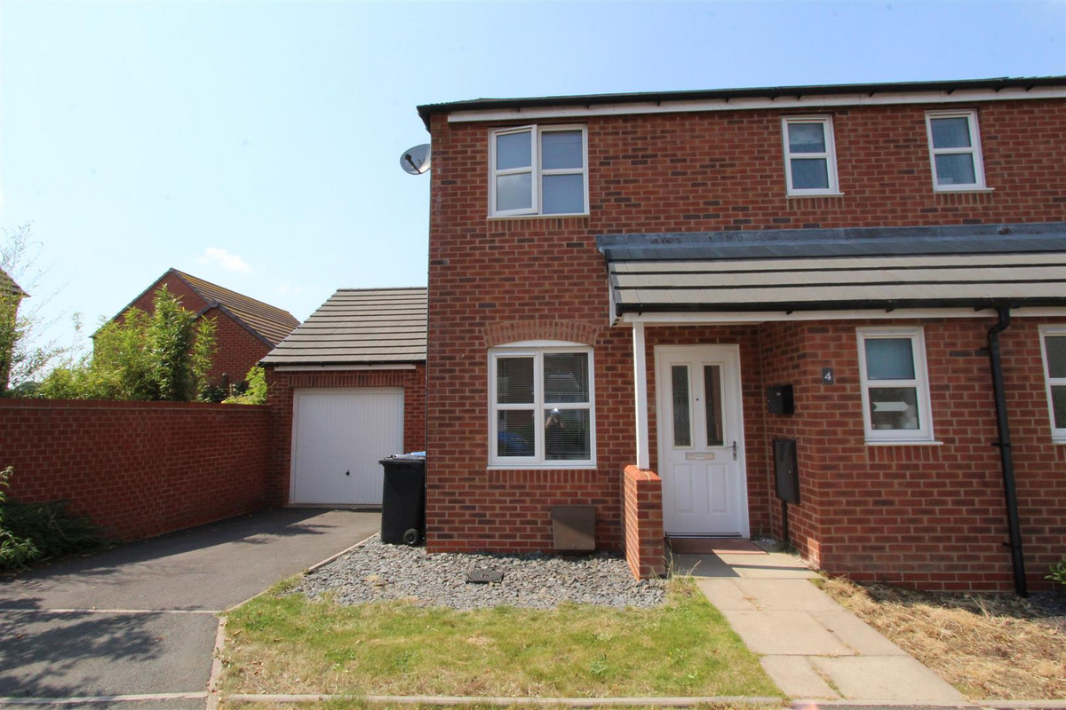 3 bedroom House (unspecified) For Sale