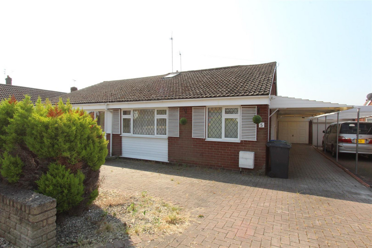 4 bedroom House (unspecified) For Sale