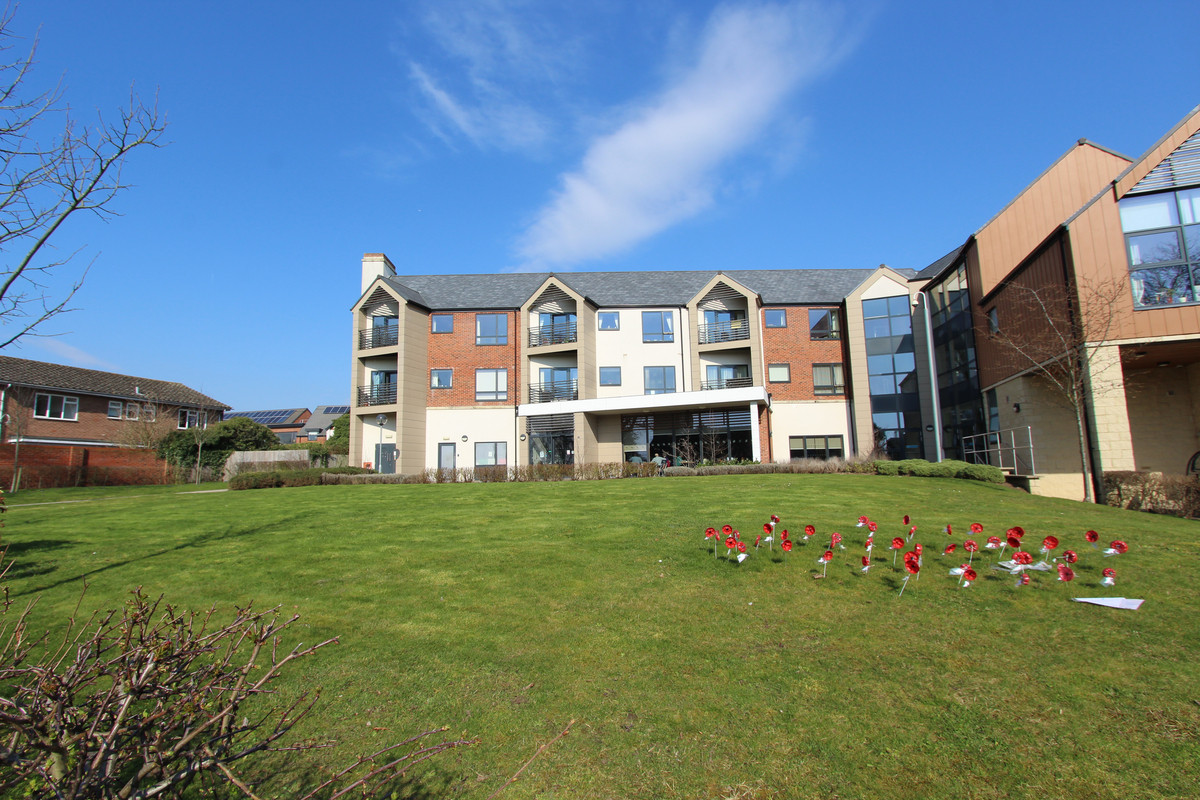 2 bedroom House (unspecified) For Sale
