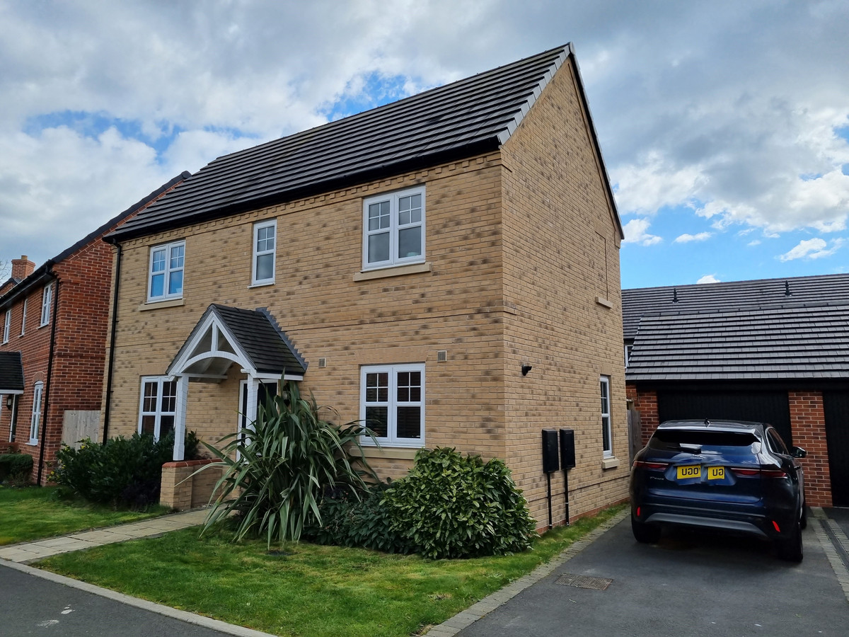 3 bedroom House (unspecified) For Sale