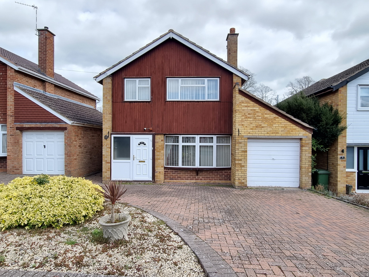 3 bedroom Detached house For Sale