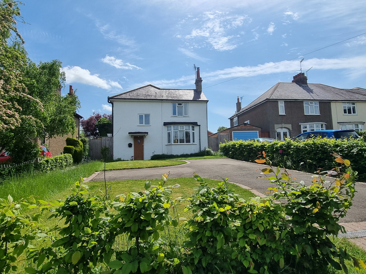 4 bedroom House (unspecified) For Sale