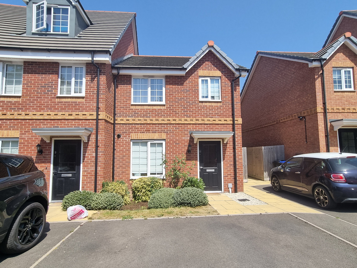 3 bedroom House (unspecified) For Sale