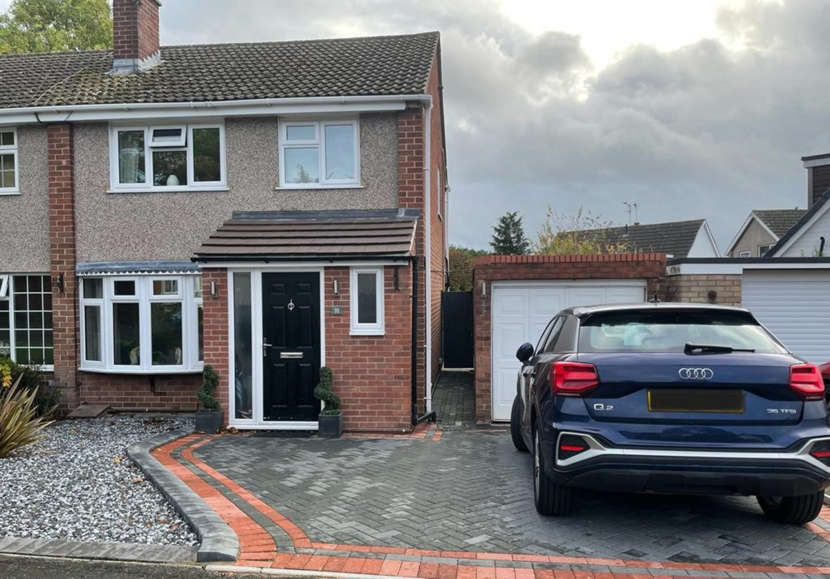 3 bedroom House (unspecified) For Sale