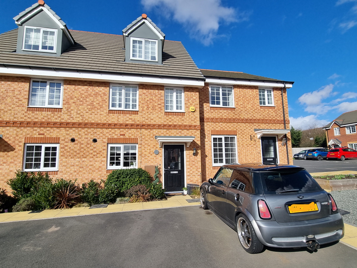 3 bedroom House (unspecified) For Sale