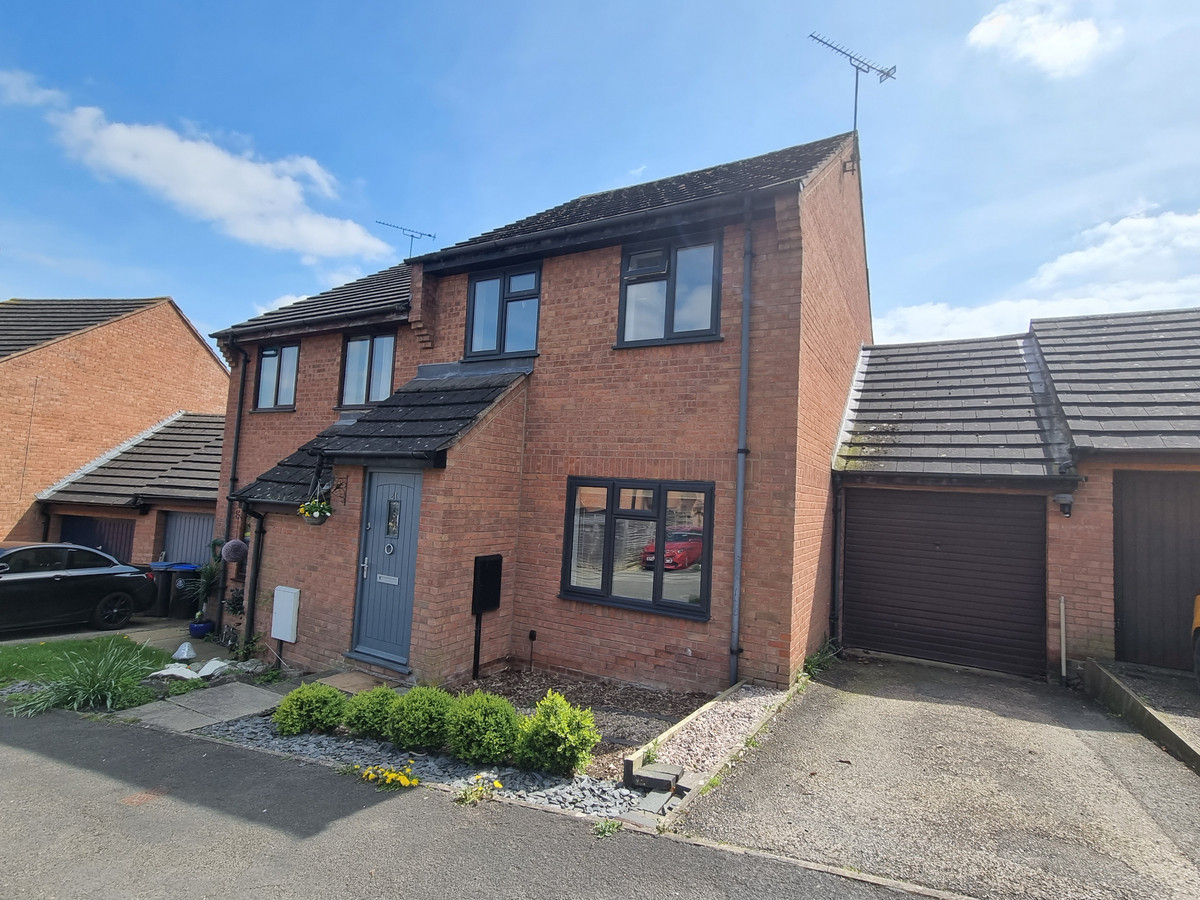 3 bedroom House (unspecified) For Sale
