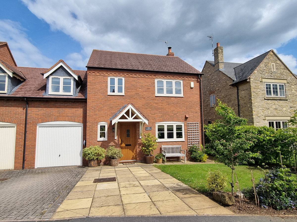 3 bedroom House (unspecified) For Sale