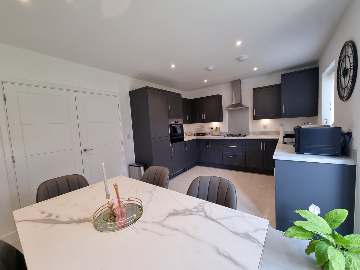 3 bedroom House (unspecified) For Sale