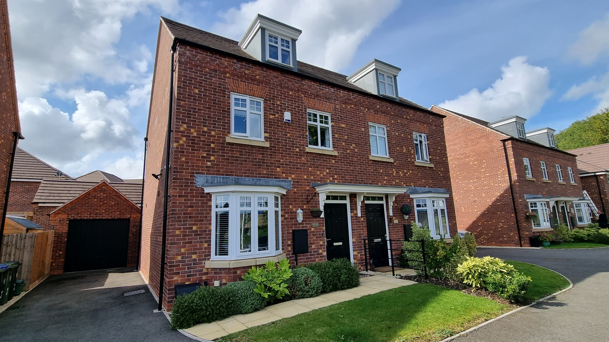 3 bedroom House (unspecified) For Sale