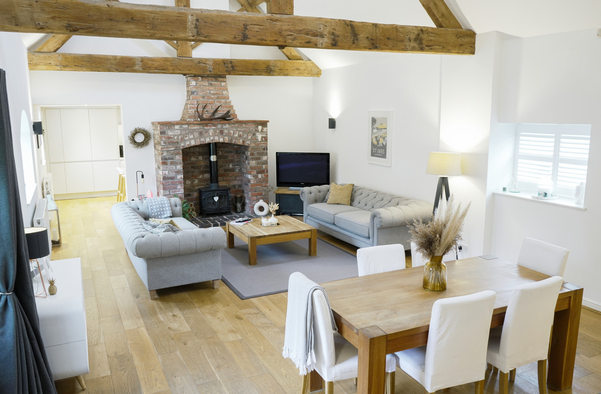 4 bedroom Coach House For Sale