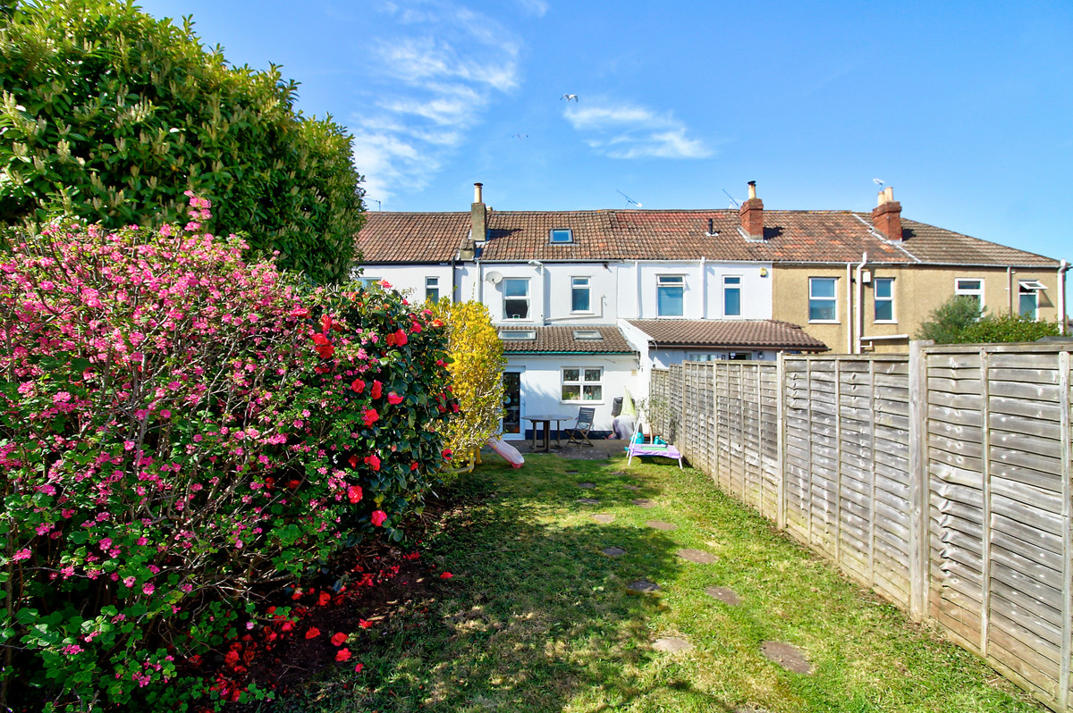 3 bedroom Manor House For Sale