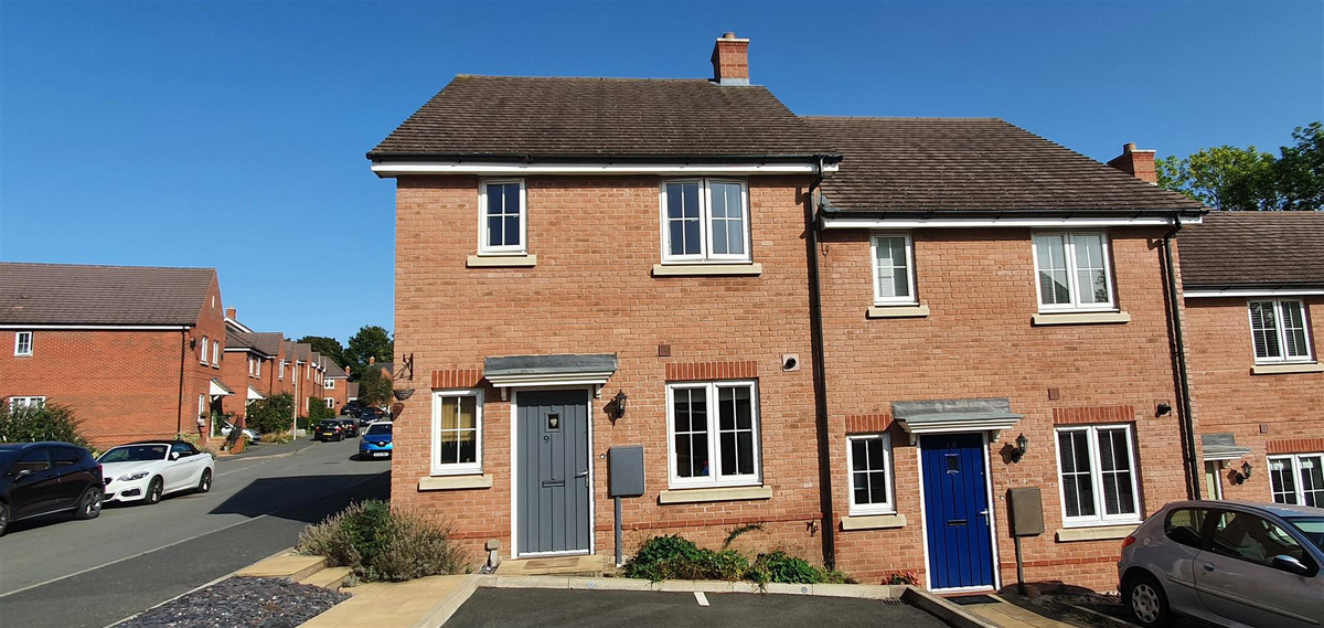 3 bedroom House (unspecified) For Sale