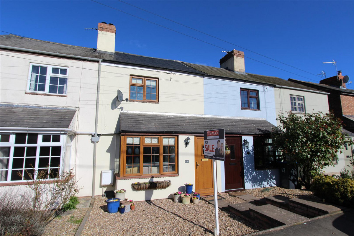 2 bedroom Semi-detached house For Sale