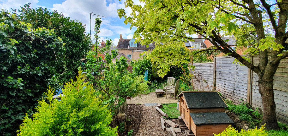 5 bedroom House (unspecified) For Sale