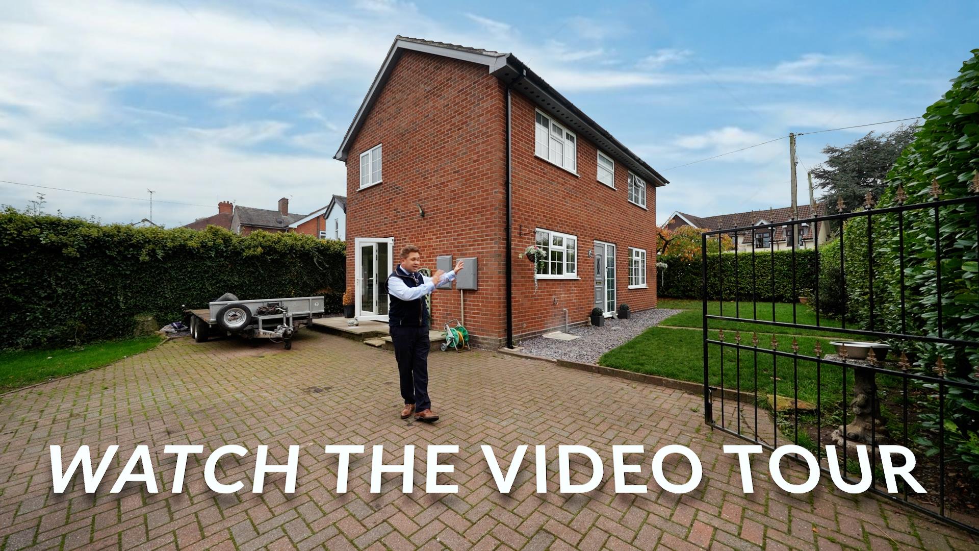 3 bedroom Detached house For Sale