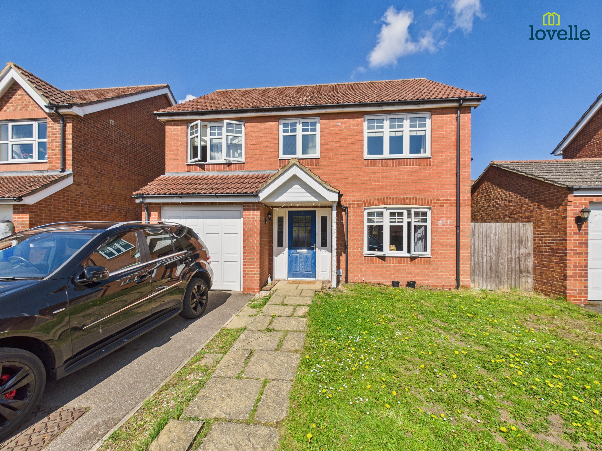 4 bedroom Detached house For Sale