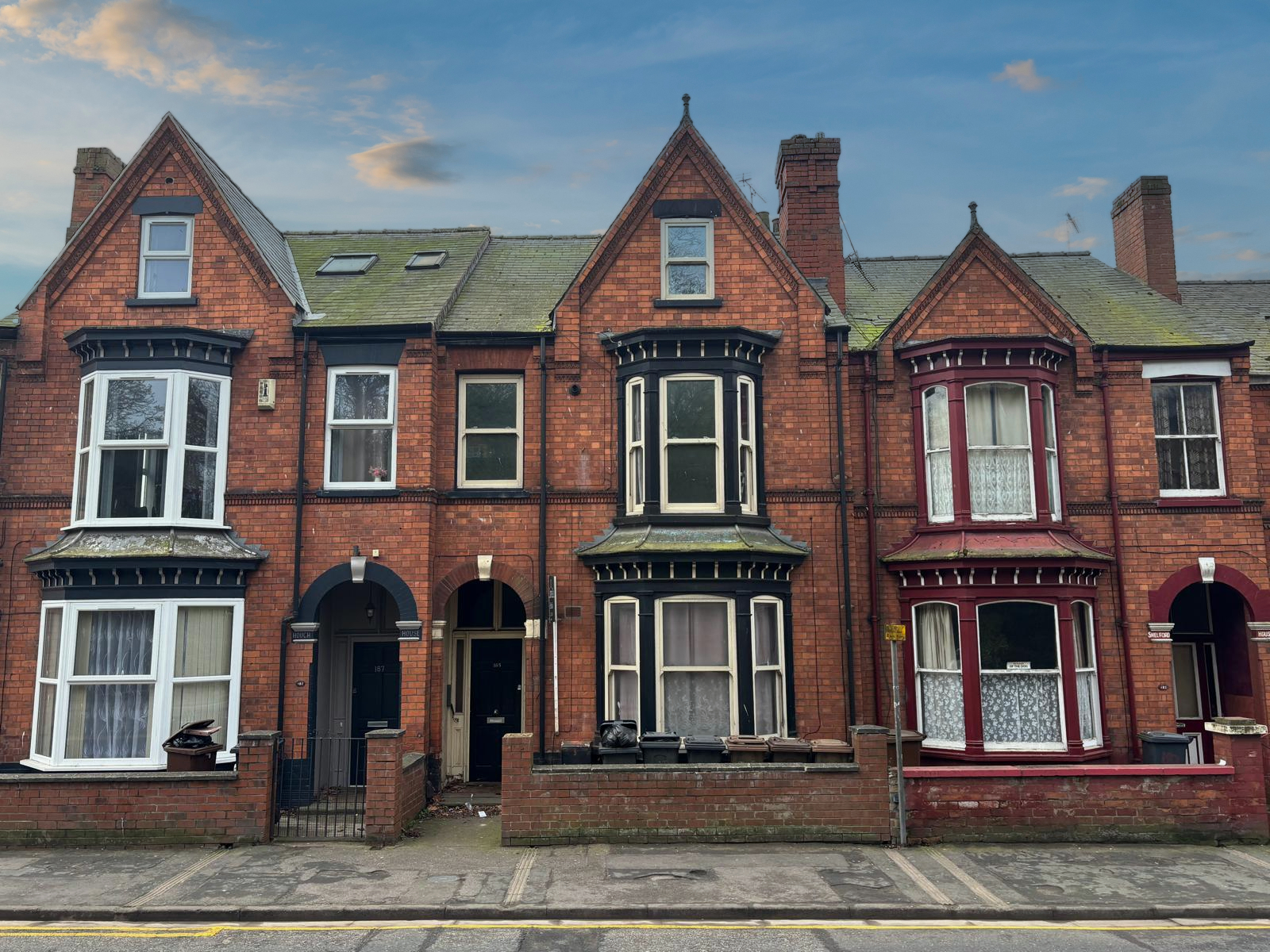 2 bedroom Flat Under Offer