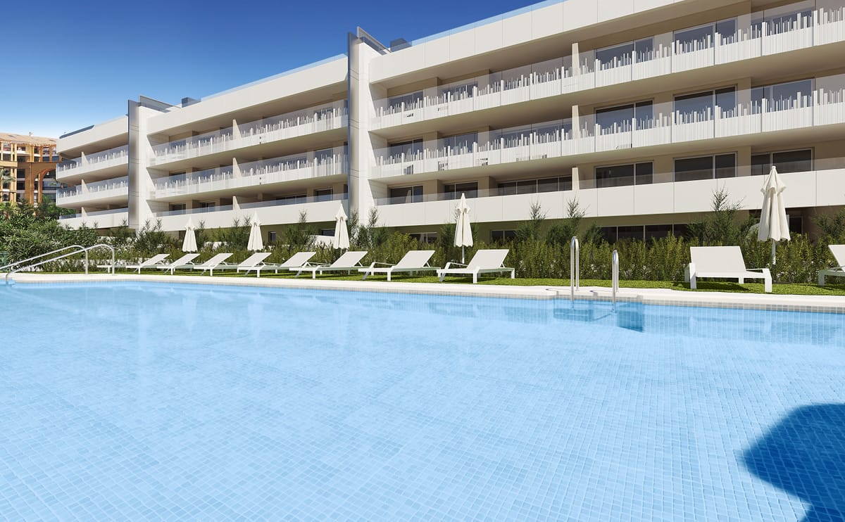 3 bedroom Apartment For Sale