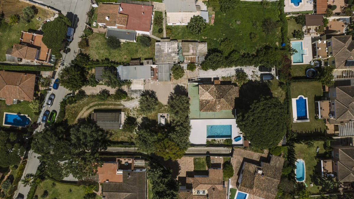 9 bedroom Villa For Sale