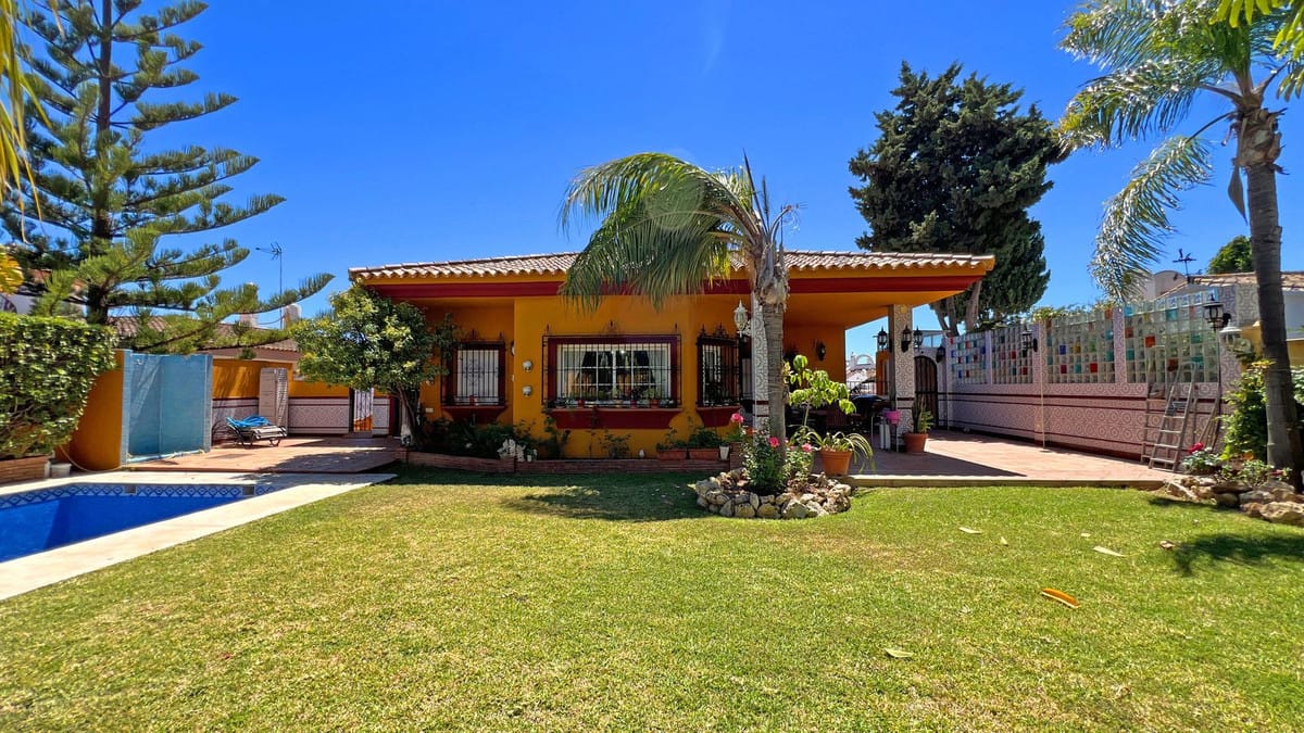6 bedroom Villa For Sale