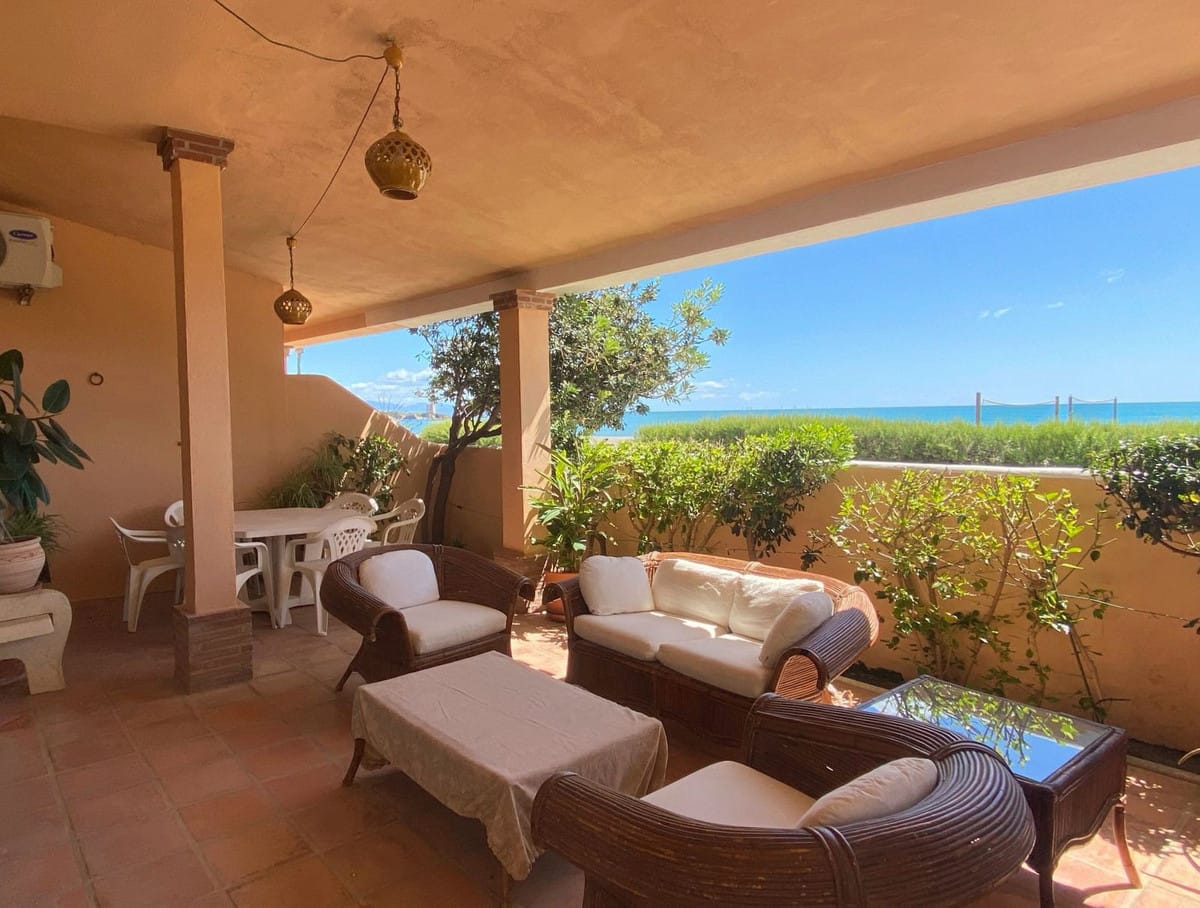 4 bedroom Villa For Sale