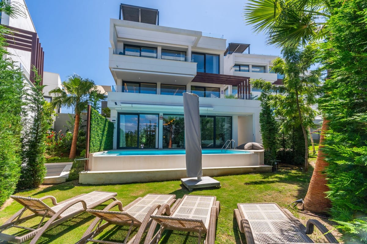 4 bedroom Villa For Sale