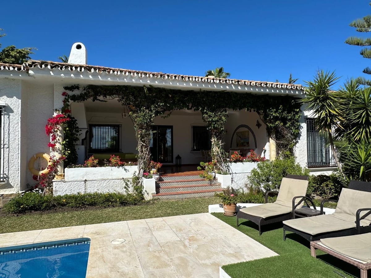 4 bedroom Villa For Sale