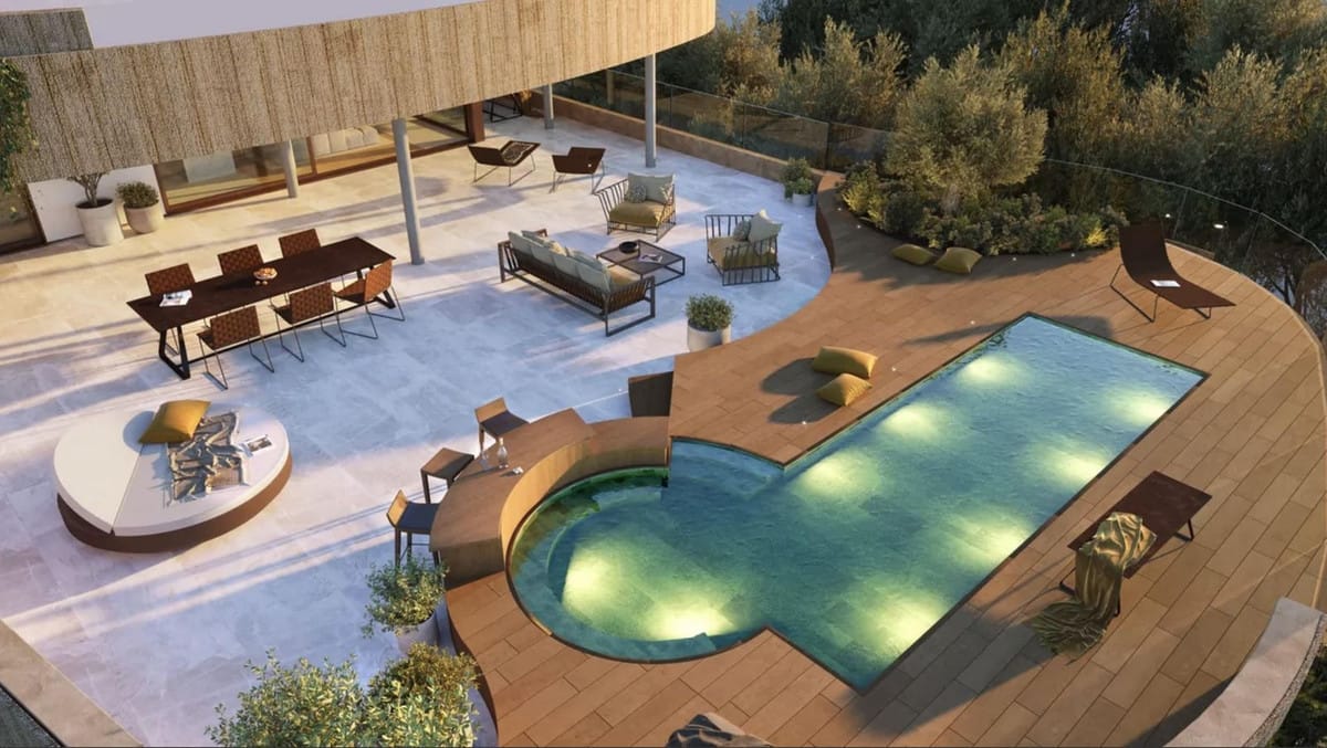 3 bedroom Apartment For Sale