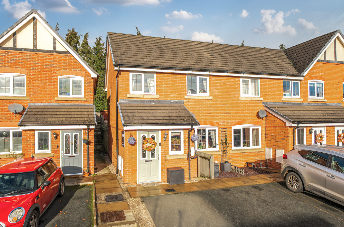 3 bedroom Terraced House Under Offer