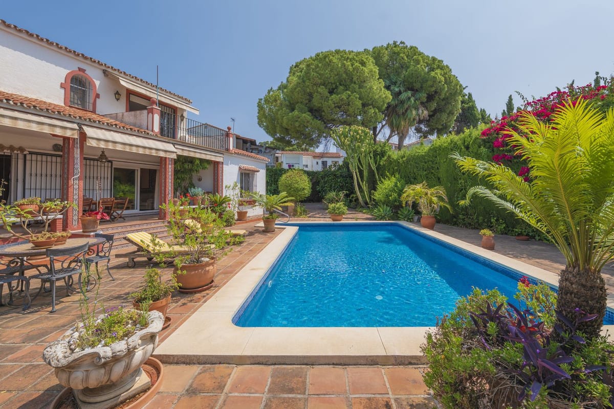 3 bedroom Villa For Sale