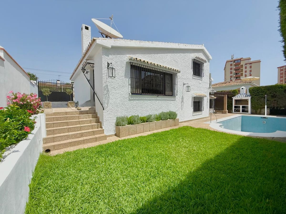 3 bedroom Villa For Sale
