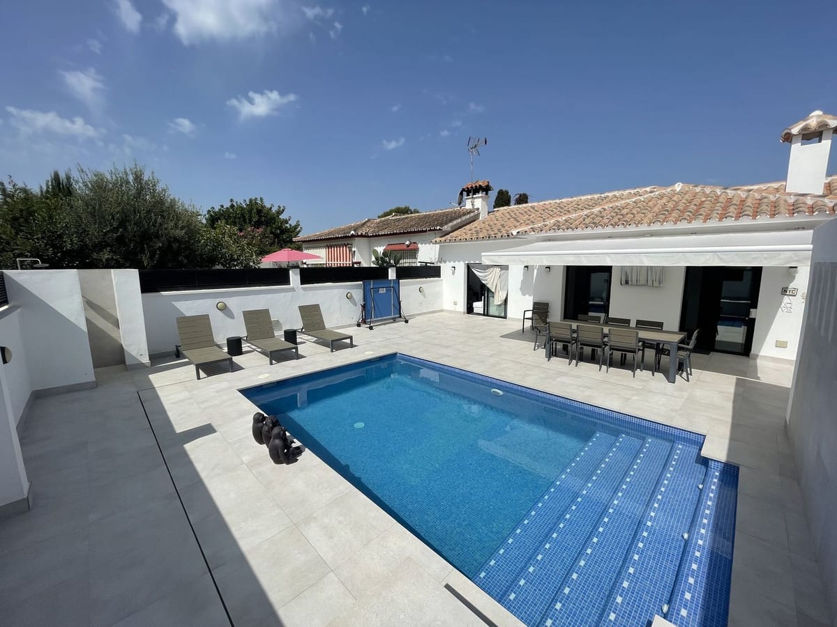 3 bedroom Villa For Sale