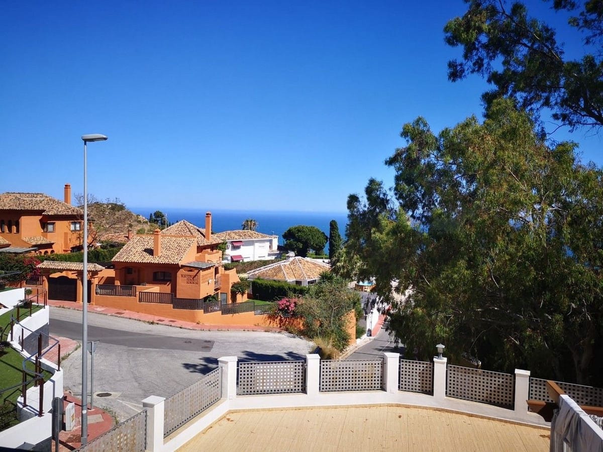 4 bedroom Villa For Sale