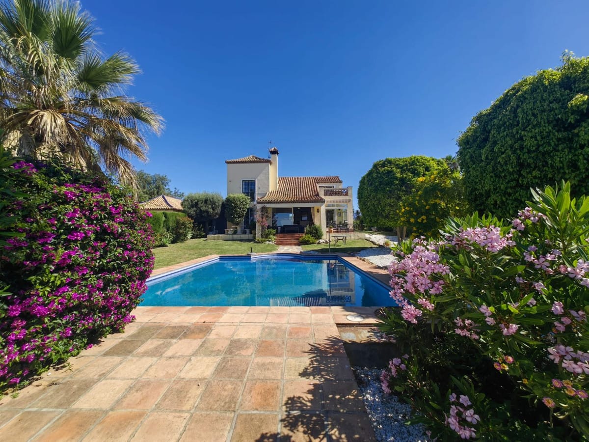 3 bedroom Villa For Sale