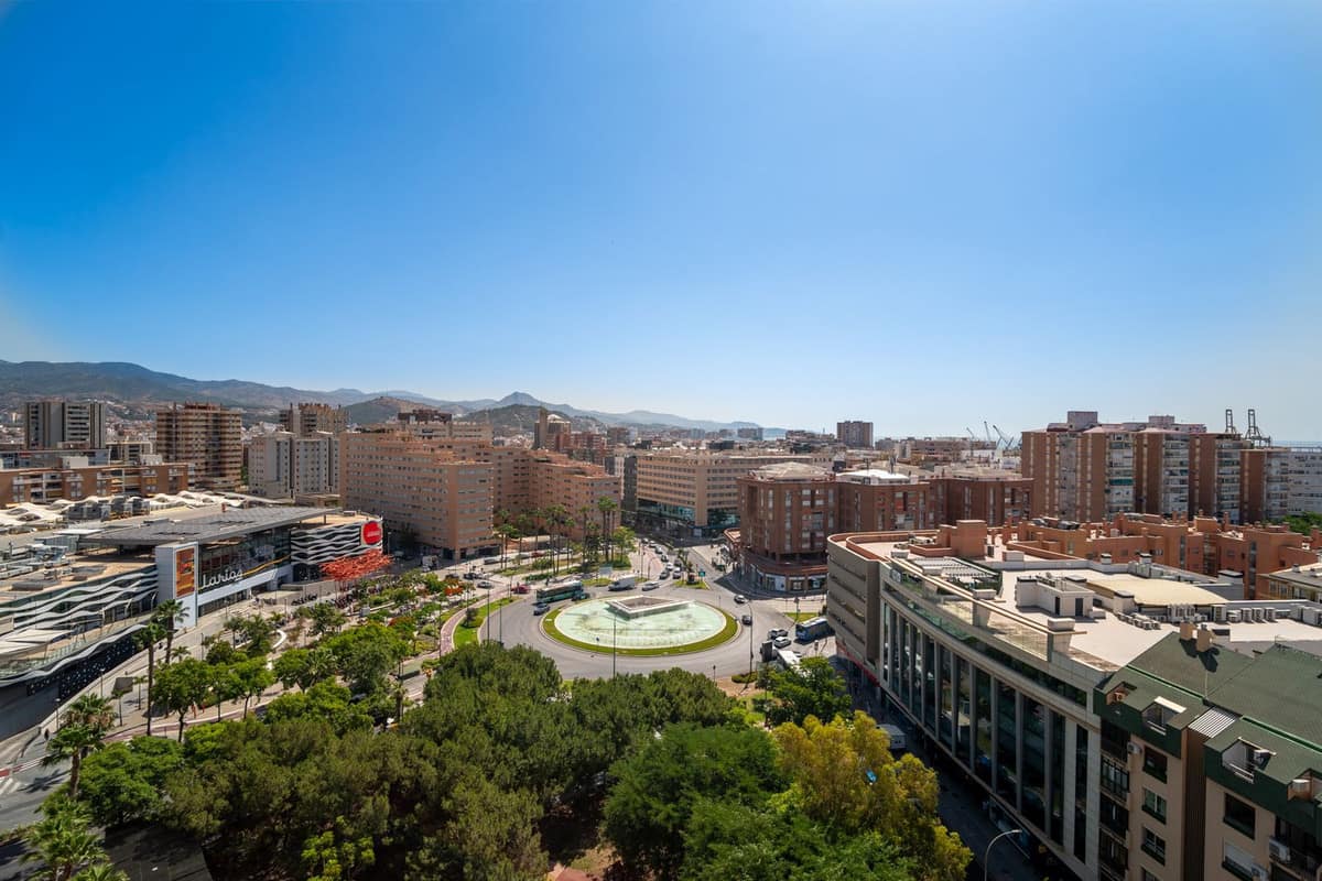 4 bedroom Apartment For Sale