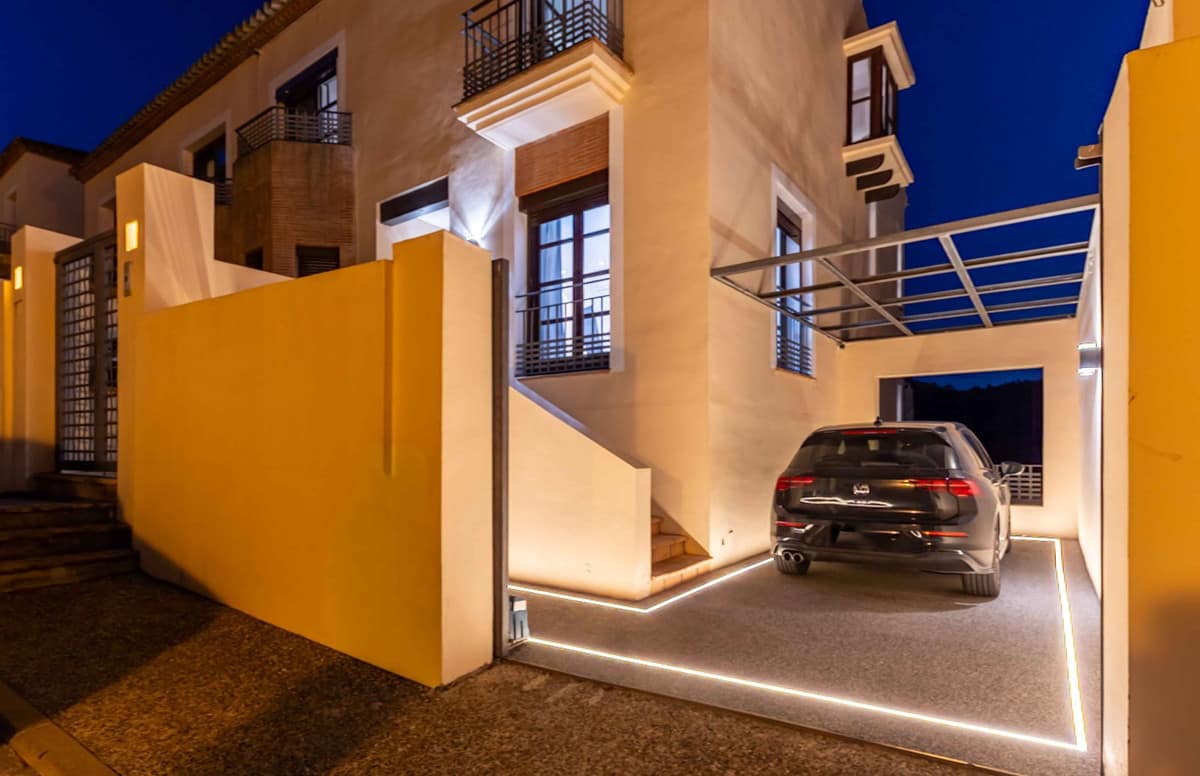 4 bedroom Villa For Sale