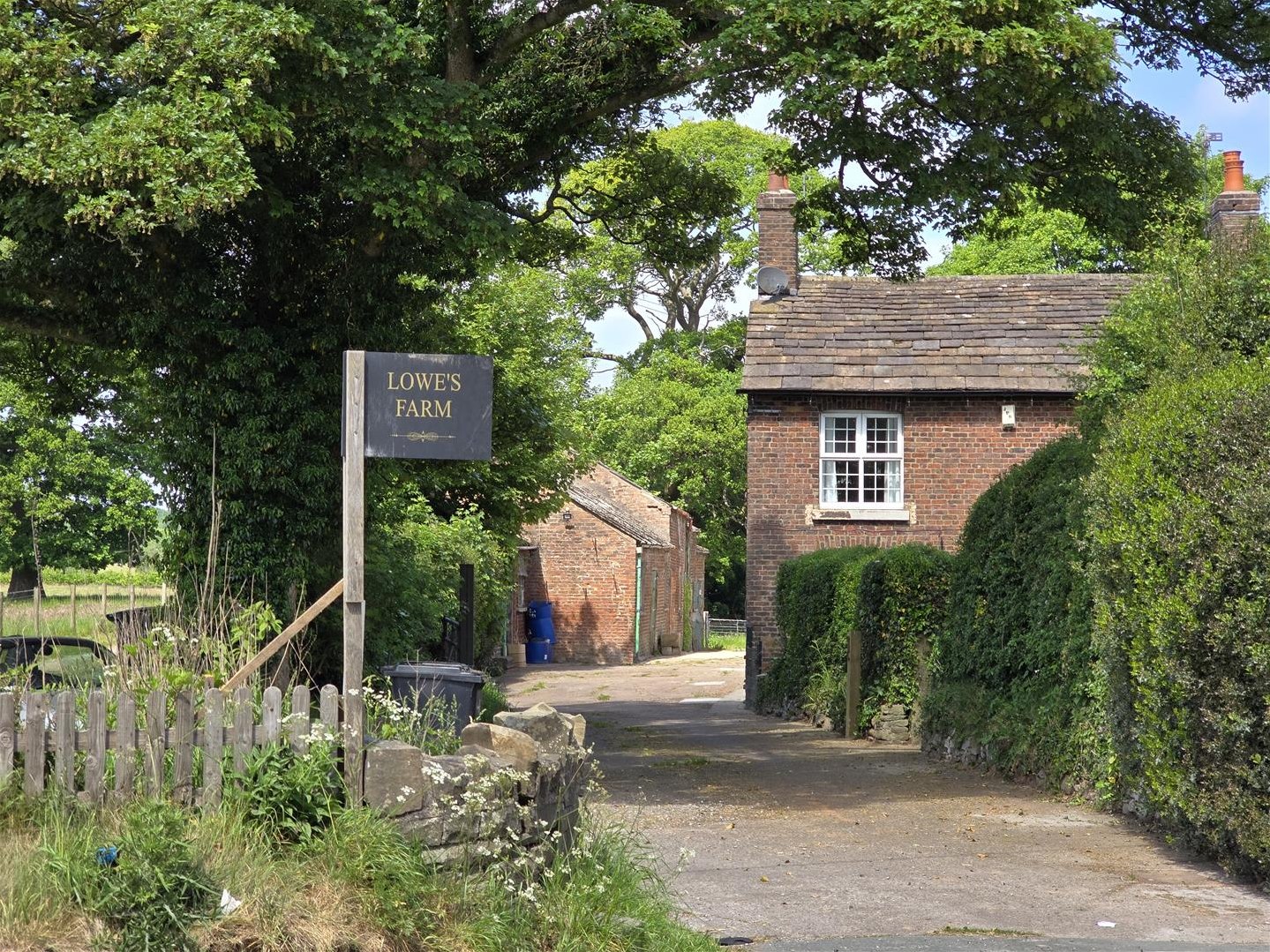 4 bedroom Detached house Under Offer