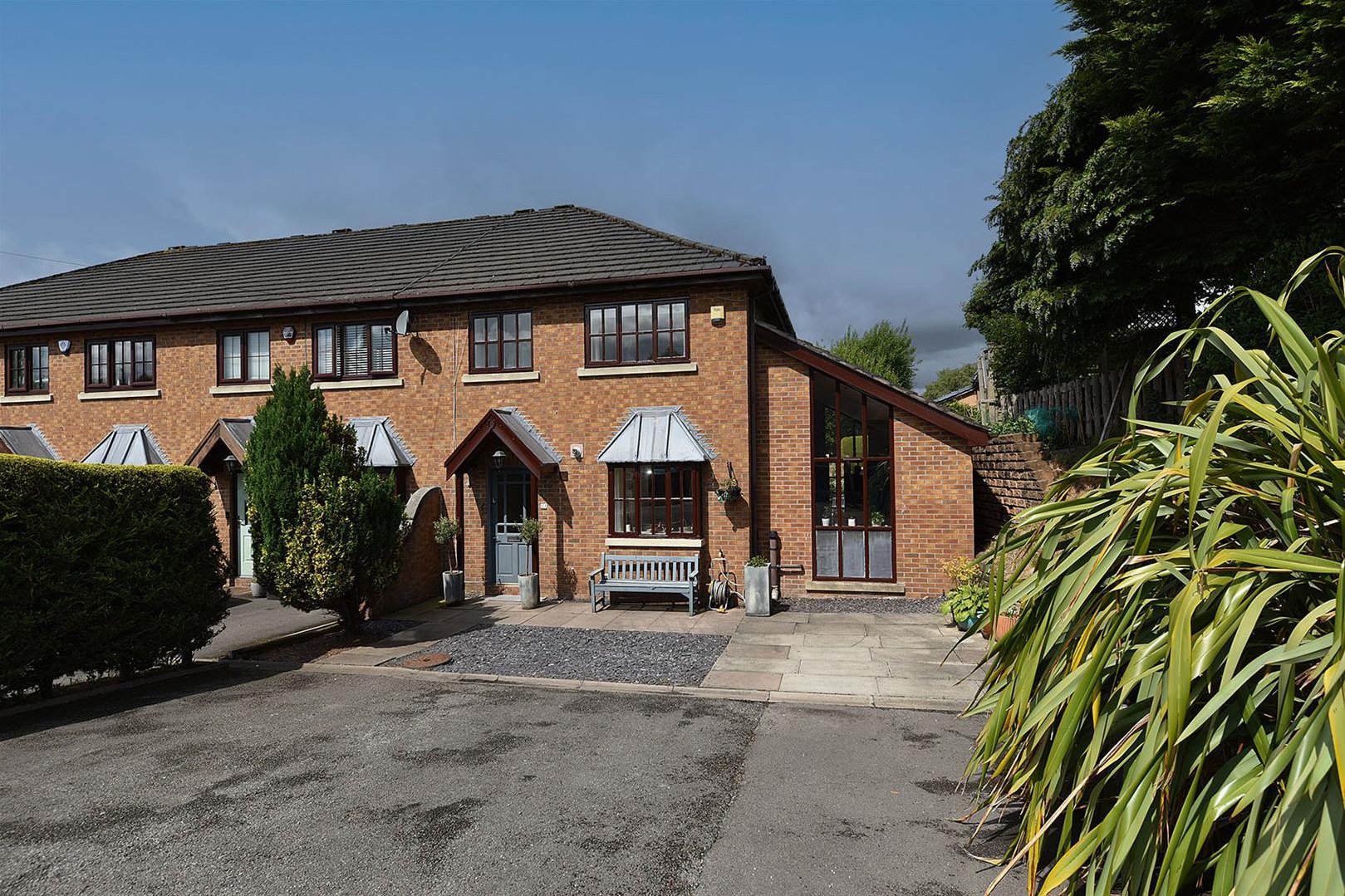 3 bedroom Mews house Under Offer