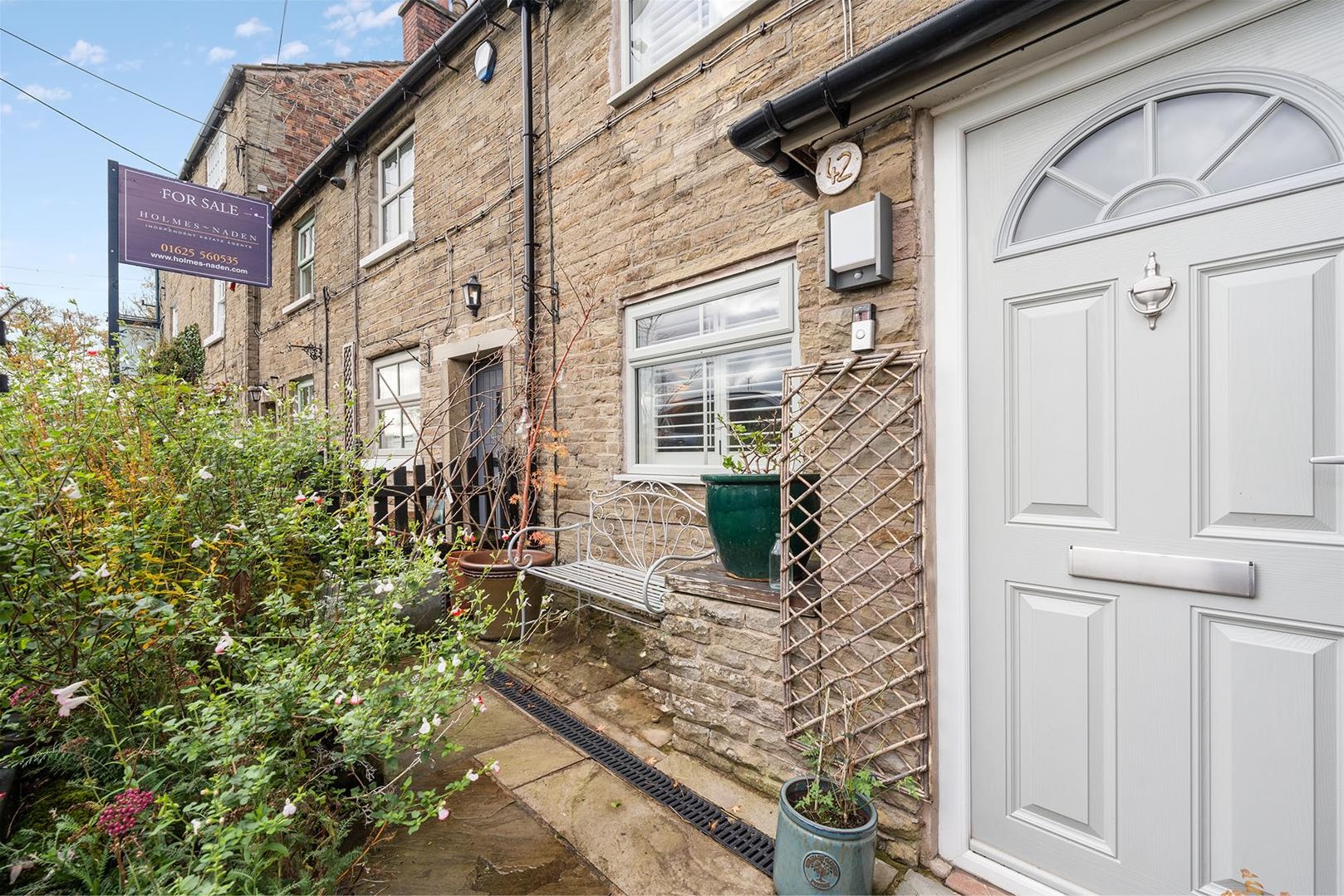 2 bedroom  Under Offer