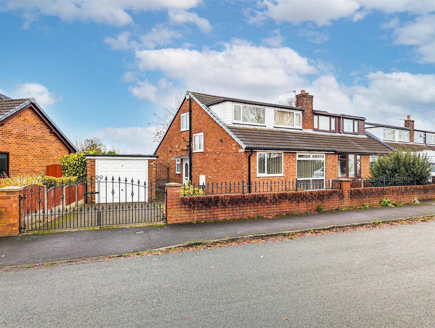 2 bedroom Bungalow Under Offer