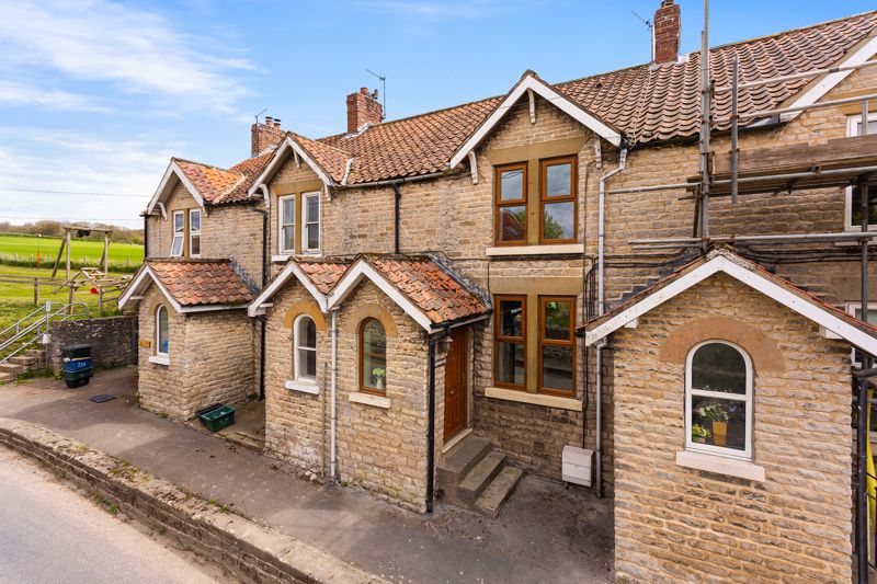 2 bedroom Cottage Under Offer