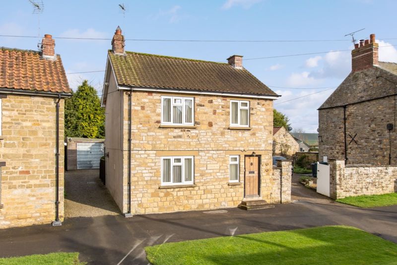 2 bedroom Cottage Under Offer