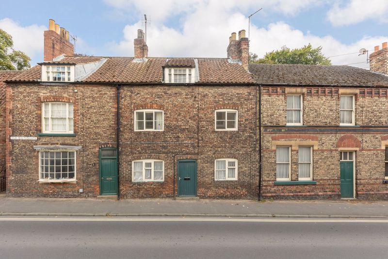 3 bedroom Town house Under Offer