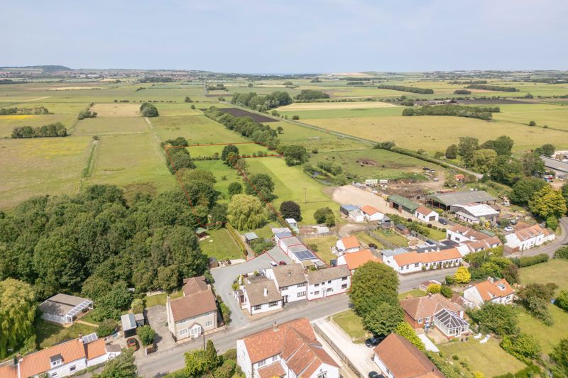 4 bedroom Cottage Under Offer
