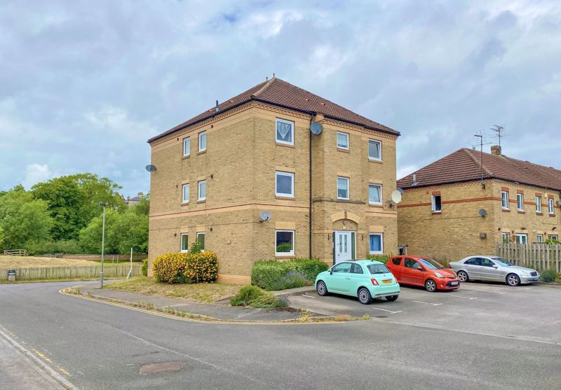 1 bedroom Flat Under Offer