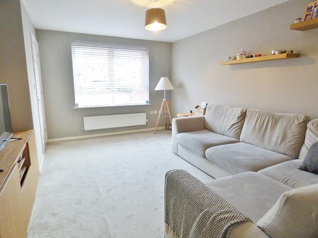 3 bedroom Terraced House Under Offer