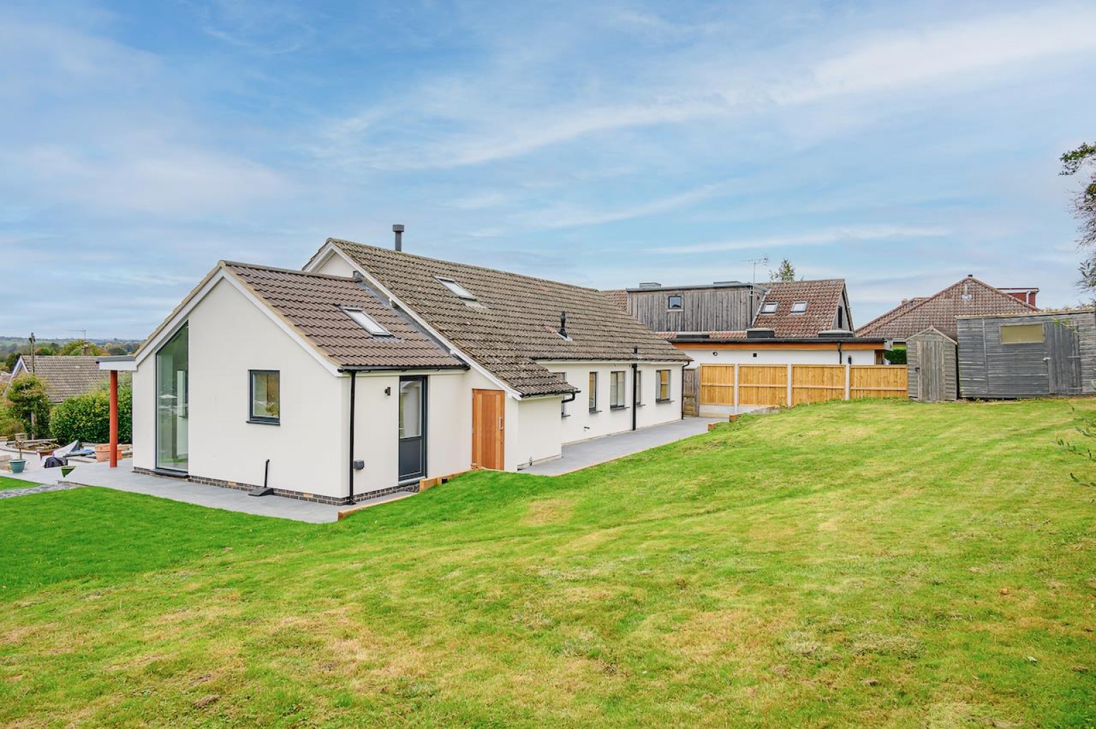 5 bedroom Land (Residential) Sold