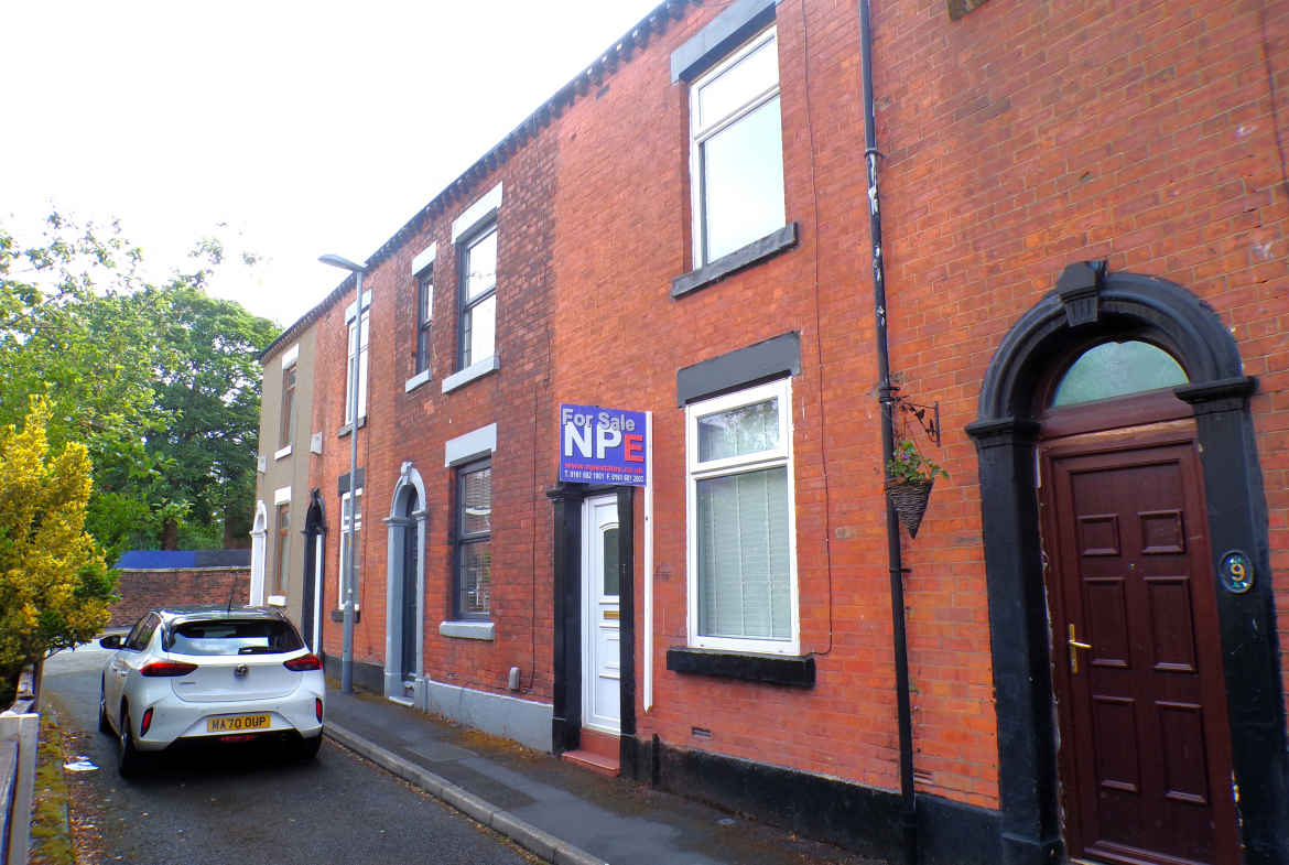 2 bedroom Terraced House Sold