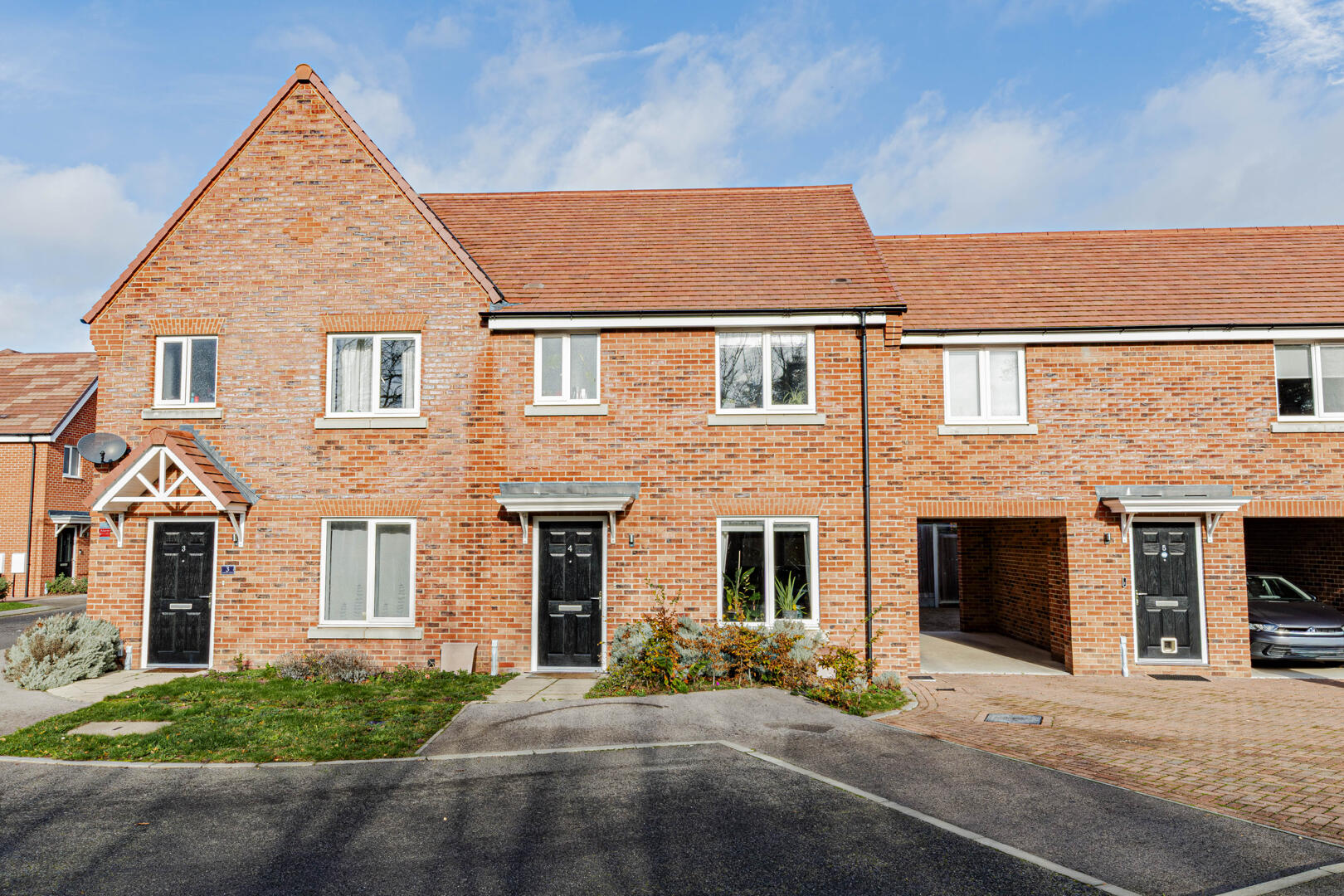 3 bedroom Terraced House Under Offer