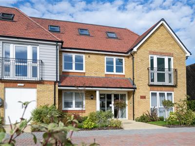  Flat For Sale